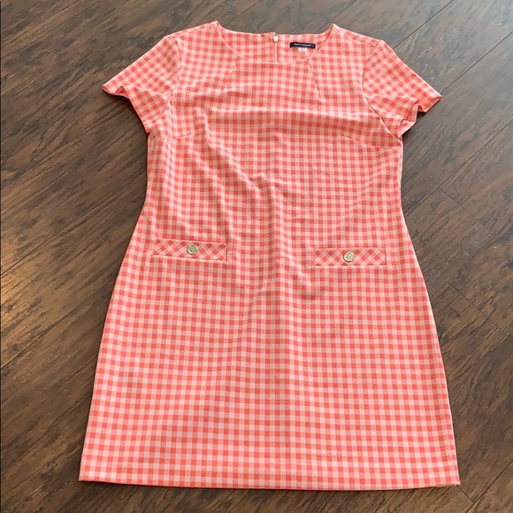 Tommy Hilfiger Dresses & Skirts - 🛍HP 3/26/21🛍 Tommy Hilfiger Pink/white dress 👗